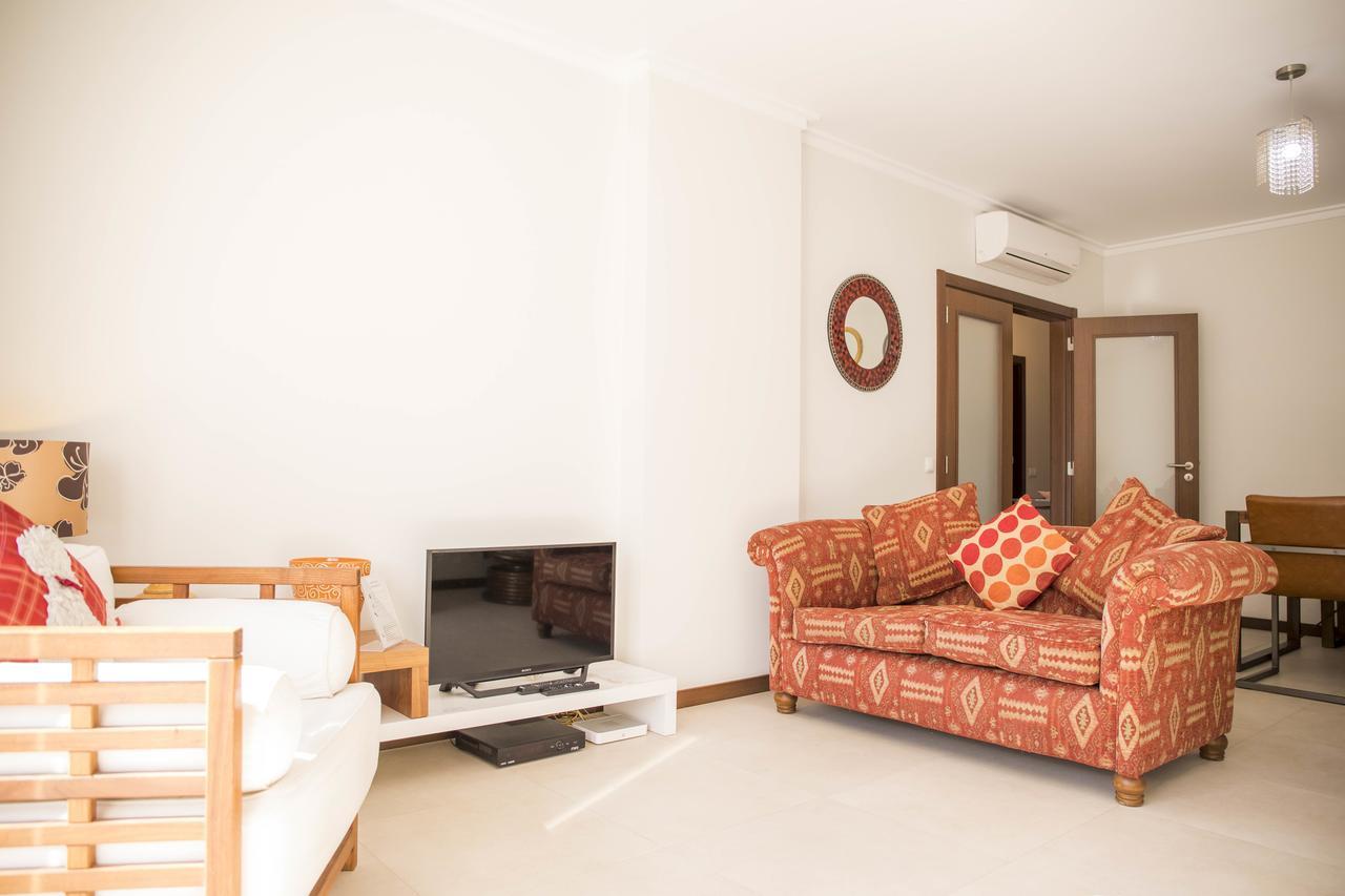 B04 - Luxury 2 Bed W Terrace Pool Apartment Lagos Exterior photo