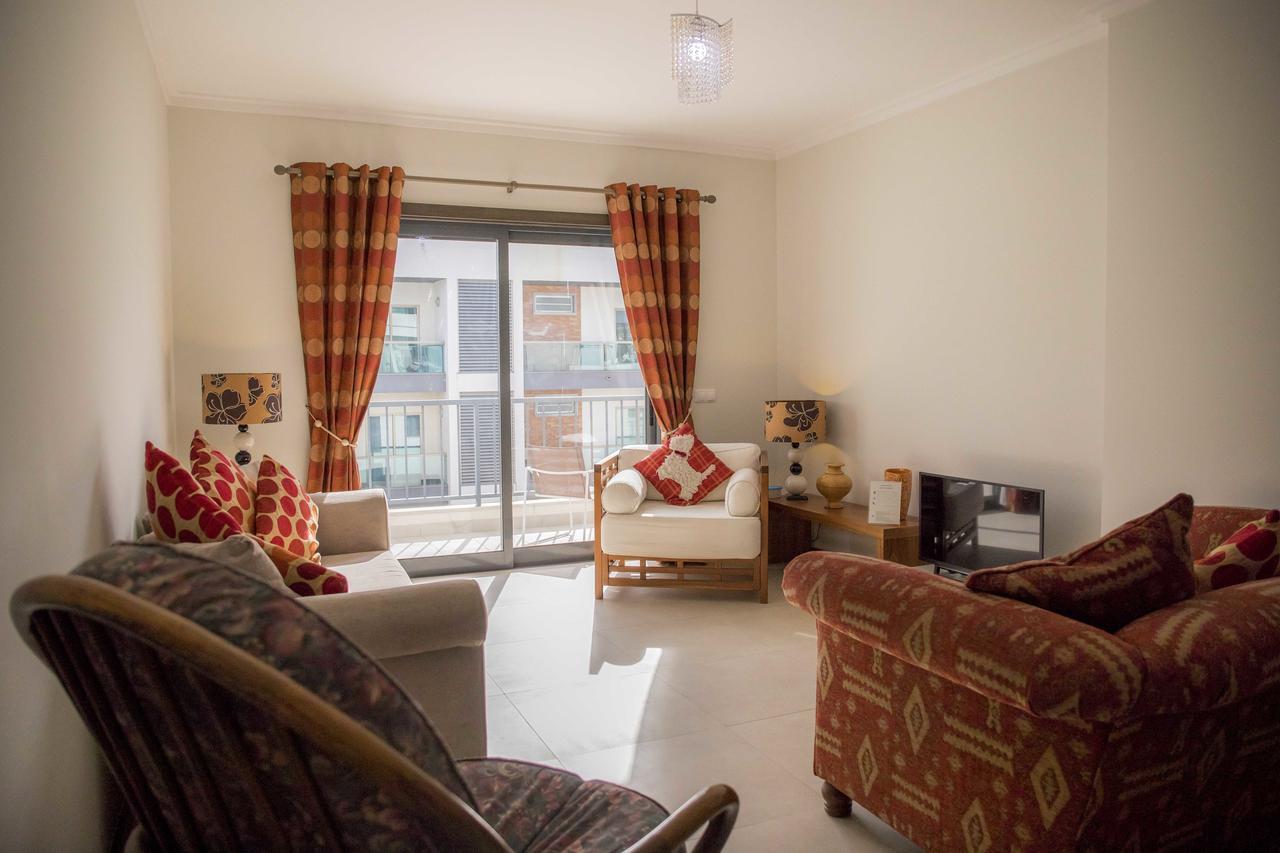 B04 - Luxury 2 Bed W Terrace Pool Apartment Lagos Exterior photo