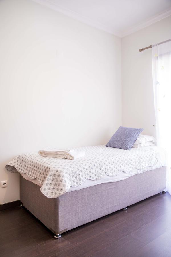 B04 - Luxury 2 Bed W Terrace Pool Apartment Lagos Exterior photo